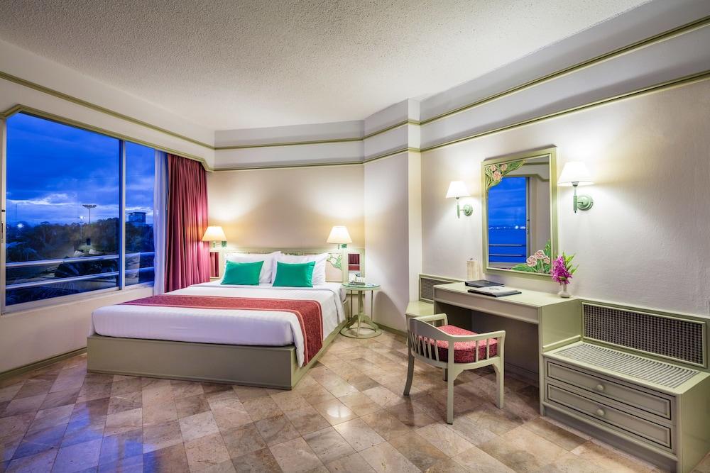 كولتشان باتايا بيتش ريزورت المظهر الخارجي الصورة Deluxe Room