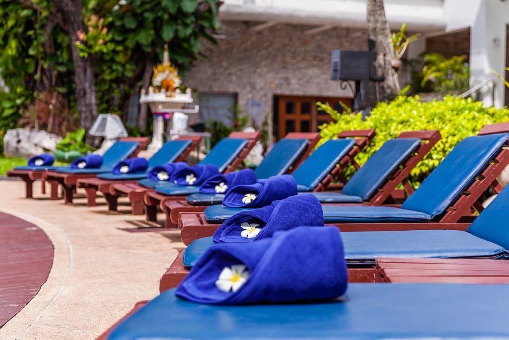 كولتشان باتايا بيتش ريزورت المظهر الخارجي الصورة Poolside at the Royal Paradise Hotel & Spa