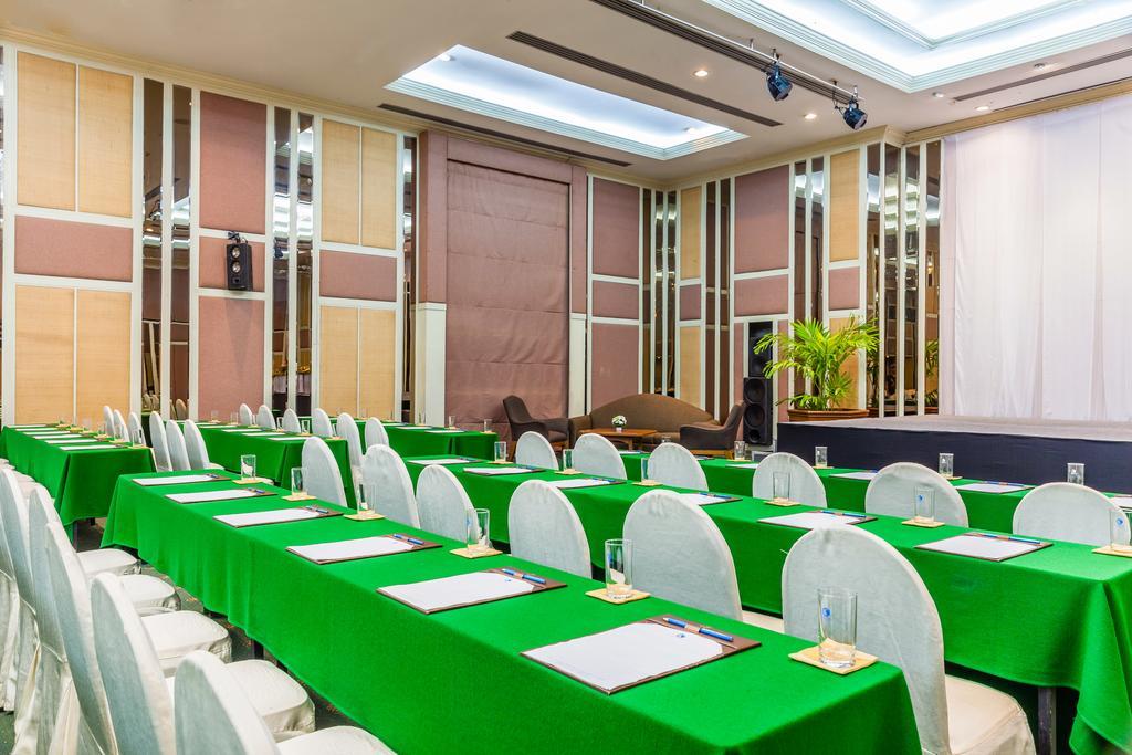 كولتشان باتايا بيتش ريزورت المظهر الخارجي الصورة Meeting room